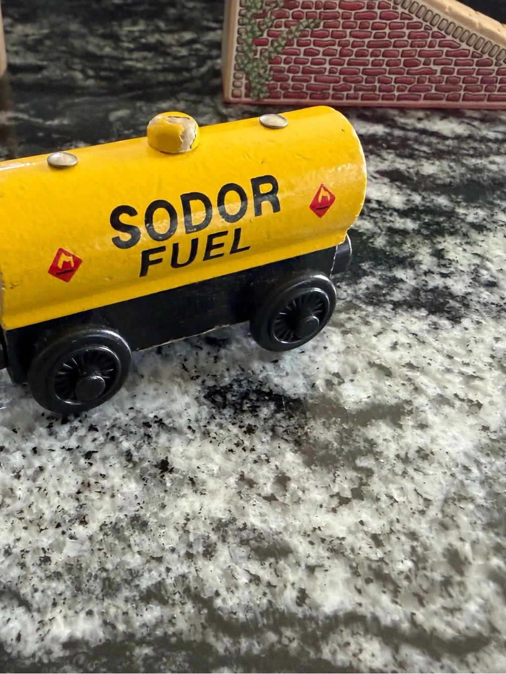 Vintage Thomas the tank engine Wooden Train Cars and Engines - Kids Toys